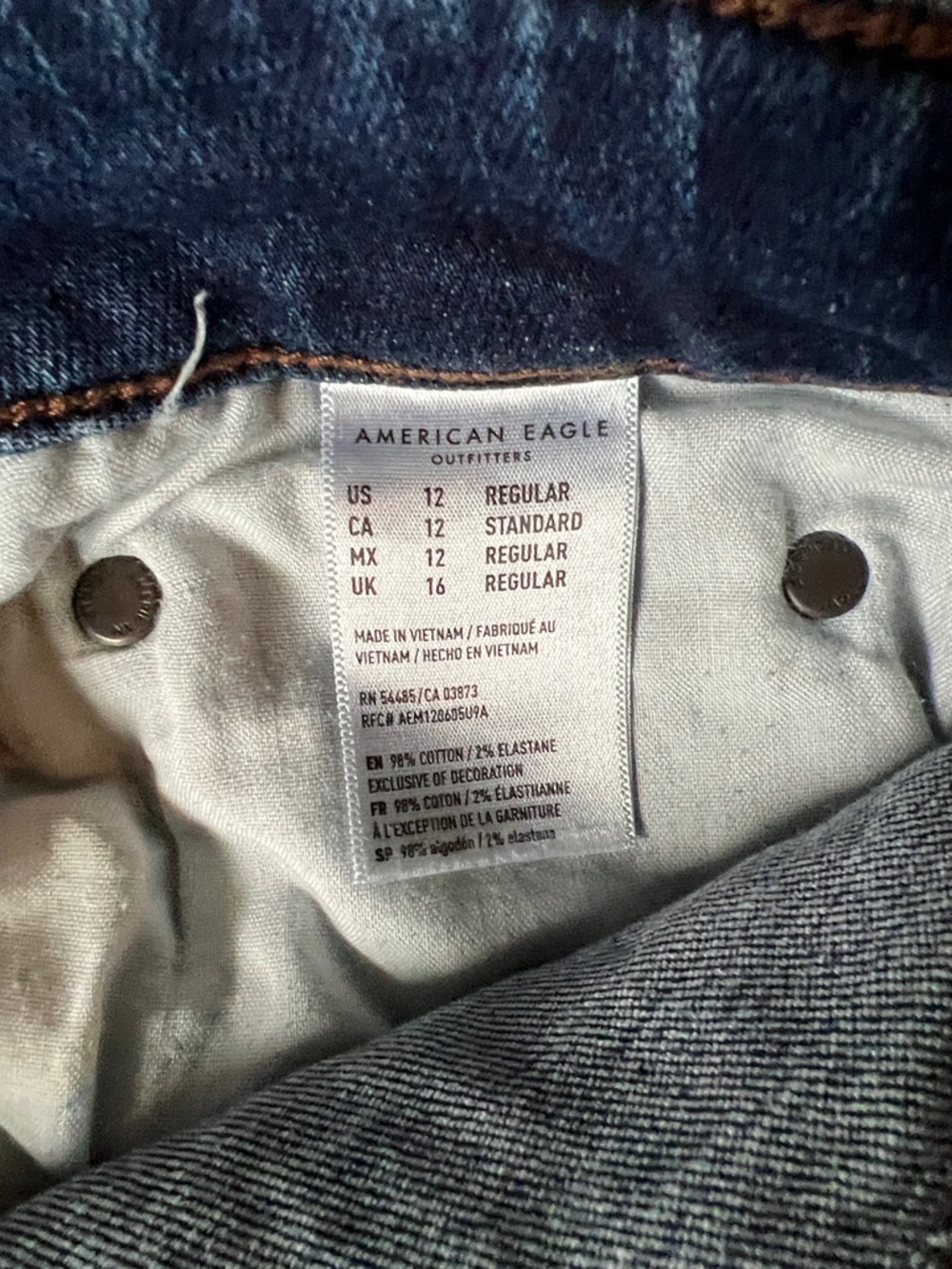 American Eagle Outfitters Dark Blue Skinny Jeans with Distressed Back Pocket - Picture 3 of 3